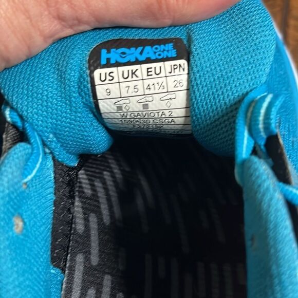 Hoka One Gaviota 2 Running Shoes, size 9 - Picture 9 of 11